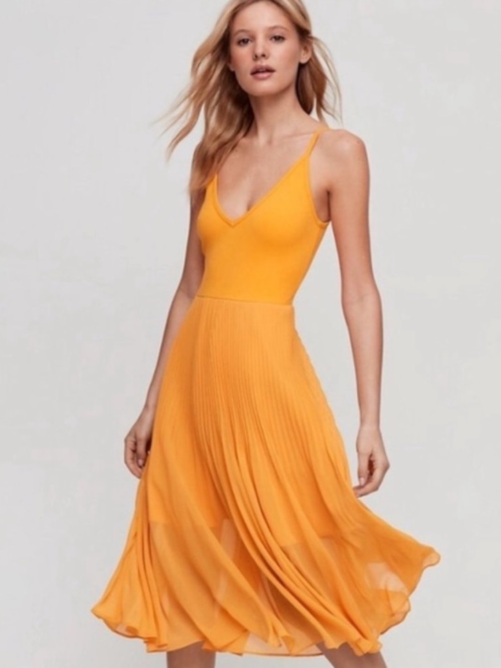 NWT Wilfred Daphnee Dress Midi Pleated Skirt Vneck Built In Bodysuit XXS
